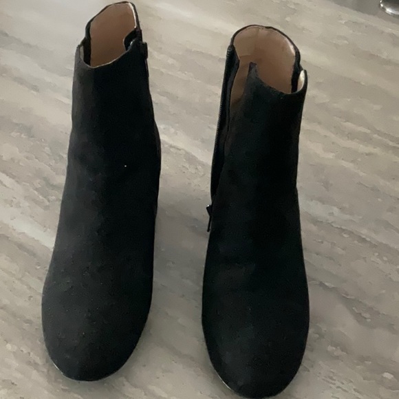 Nine West Booties - Picture 1 of 6